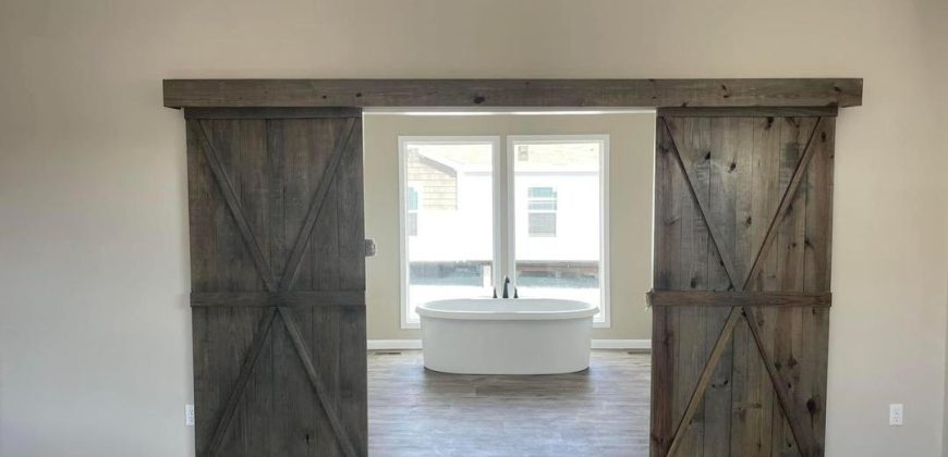 3bed 2bath  Farm House